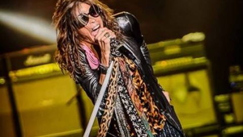Aerosmith e Slipknot agitam 30 mil fãs no Festival Monsters Of Rock