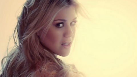 "American Idol" chega ao fim: Relembre os artistas mais bem sucedidos que saíram do reality show