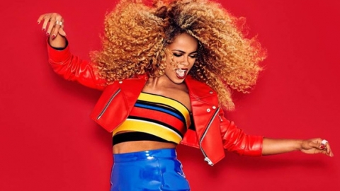 Fleur East faz cover de "How Deep Is Your Love", sucesso de Calvin Harris