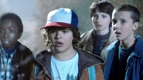 Ouça as trilhas de "Friends", "Stranger Things", "The Walking Dead" e mais no Vagalume.Fm!