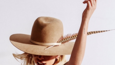 Lady Gaga chega pela quarta vez ao topo da parada americana de álbuns com "Joanne"