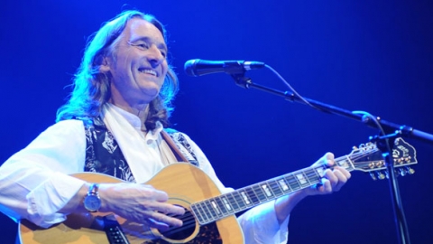 Turnê nacional do ex-Supertramp Roger Hodgson começa amanhã em São Paulo