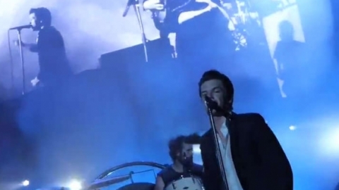 The Killers mostra música inédita em show. Ouça "Run For Cover"