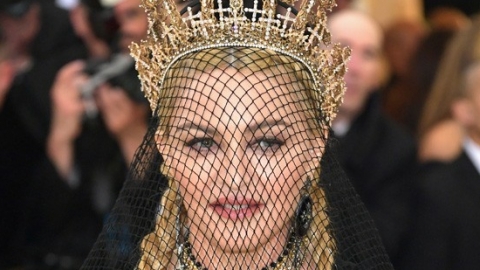 Madonna canta "Like A Prayer" e música nova no Met Gala. Veja trechos!