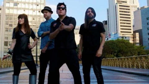 Gabriel Thomaz dos Autoramas fala sobre show no Lollapalooza e os 20 anos da banda