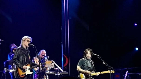 Daryl Hall e John Oates promovem viagem deliciosamente nostálgica em São Paulo