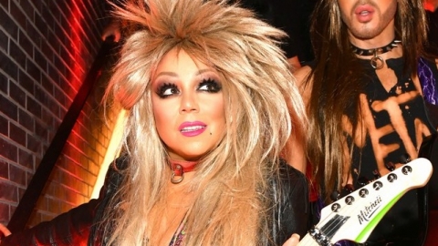 Halloween: Confira os artistas que capricharam nas fantasias