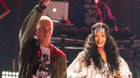 Eminem apoia agressão de Chris Brown à Rihanna em trecho não lançado de música