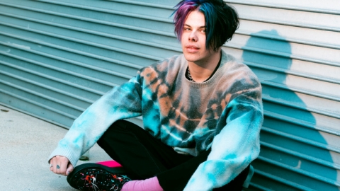 De Los Angeles, Yungblud fala sobre o single "Weird!", shows no Brasil e suas influências