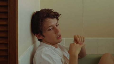 Troye Sivan lança "Rager teenager!". Ouça a nova música do cantor!