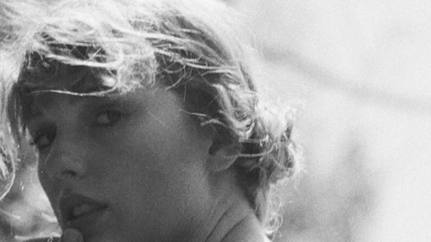 Pela quinta semana, Taylor Swift fica no topo da parada de álbuns dos EUA com "folklore"