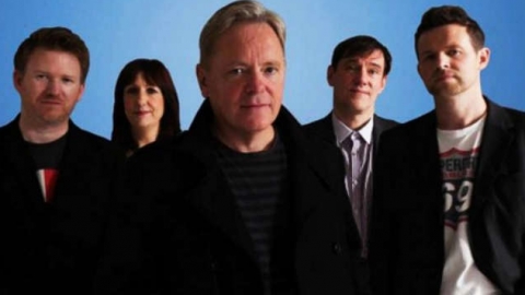 New Order lança "Be A Rebel", sua primeira música em cinco anos. Ouça!