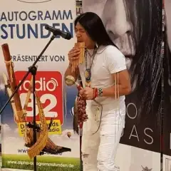 Leo Rojas