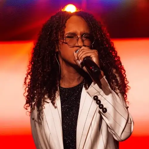 pamela-oliveira - Fotos