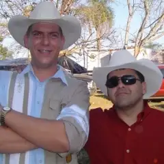 Rodrigues Viola e Henrique
